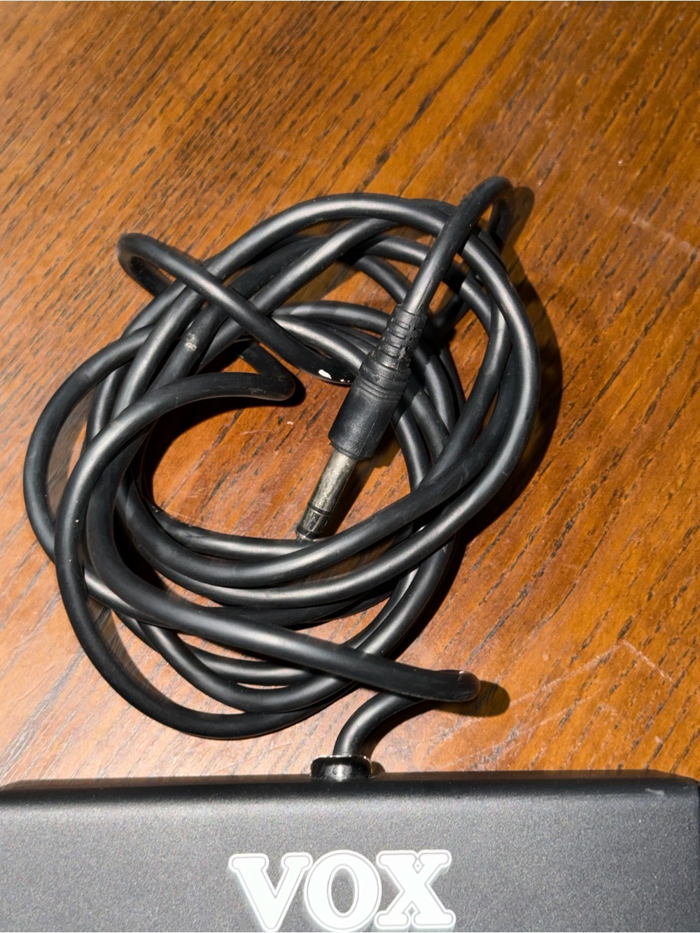 Black 2-Button Footswitch for Amplifier Control - Picture 7 of 7